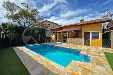 Casa de Condomínio com 3 Quartos à venda, 166m² no , Peruíbe