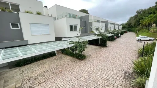 Casa de Condomínio com 3 Quartos à venda, 438m² no Pedra Redonda, Porto Alegre