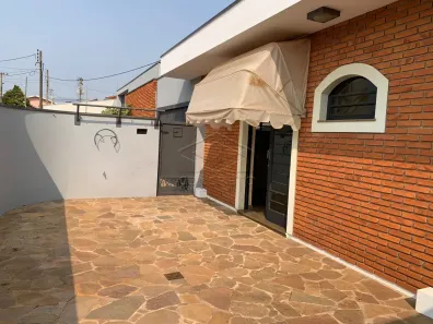 Imóvel Comercial com 4 Quartos à venda, 820m² no Vila Carmelo, Botucatu