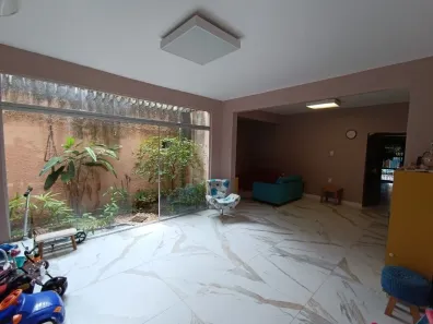 Casa com 4 Quartos à venda, 361m² no Fátima, Fortaleza