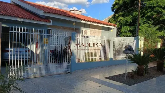 Casa com 2 Quartos à venda, 98m² no Jardim Pinheiros II, Maringá