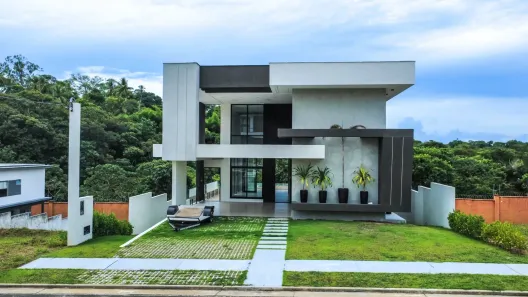 Casa de Condomínio com 4 Quartos à venda, 280m² no Gleba B, Camaçari