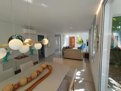 Sobrado com 7 Quartos à venda, 300m² no Riviera, Bertioga
