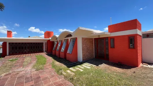Imóvel Comercial para alugar, 380m² no Orfãs, Ponta Grossa