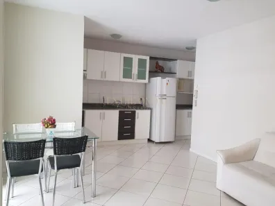 Apartamento com 3 Quartos para alugar, 68m² no Pedra Branca, Palhoça