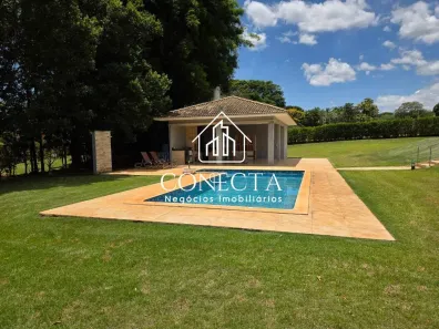 Fazenda/Sítio com 4 Quartos para alugar, 351m² no Jardim Karaíba, Uberlândia