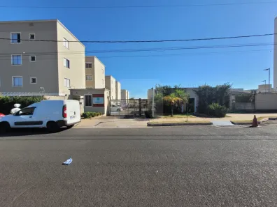 Apartamento com 2 Quartos para alugar, 53m² no Chácaras Tubalina e Quartel, Uberlândia