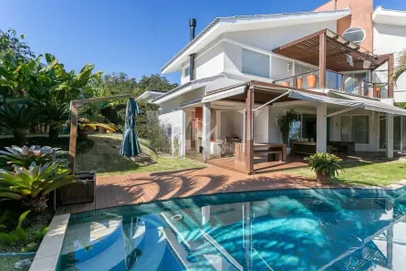 Casa de Condomínio com 4 Quartos à venda, 650m² no Cacupé, Florianópolis