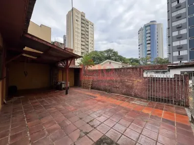 Prédio Comercial com 3 Quartos para alugar, 109m² no Zona 07, Maringá