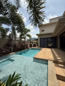 Casa de Condomínio com 4 Quartos à venda, 334m² no Condomínio Residencial Vila Jardim, Cuiabá