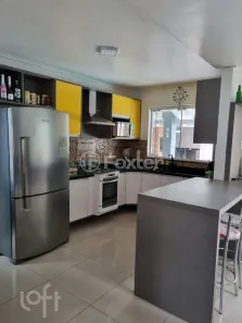 Casa com 3 Quartos à venda, 217m² no Espírito Santo, Porto Alegre