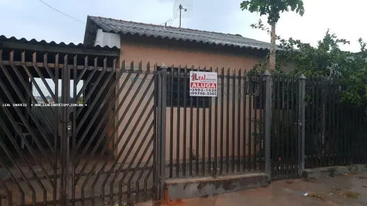 Casa com 3 Quartos para alugar, 60m² no Centro, Presidente Prudente