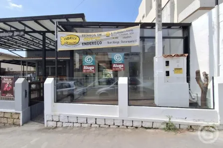 Ponto Comercial para alugar, 76m² no Coqueiros, Florianópolis