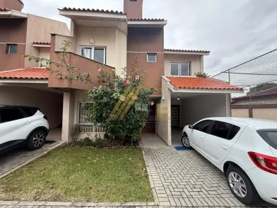 Sobrado com 3 Quartos para alugar, 129m² no Jardim das Américas, Curitiba