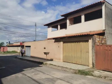 Casa com 3 Quartos para alugar, 100m² no Alvorada, Betim