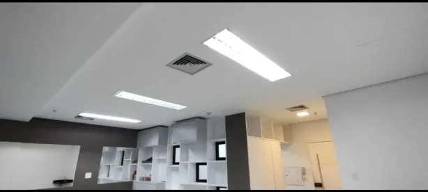 Sala Comercial para alugar, 35m² no Vila Andrade, São Paulo
