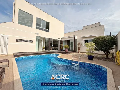 Casa com 4 Quartos à venda, 420m² no Velha Central, Blumenau