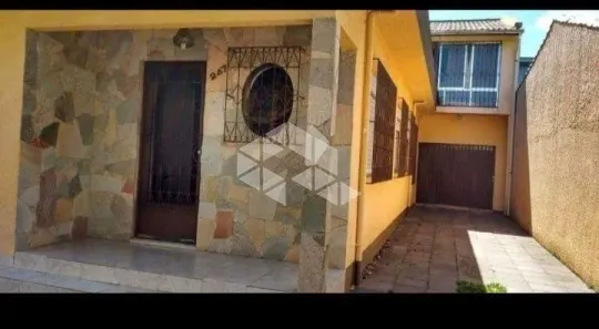 Casa com 5 Quartos à venda, 200m² no Sumaré, Alvorada