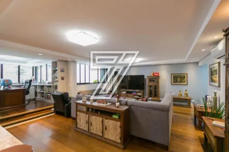 Apartamento com 3 Quartos à venda, 240m² no Água Verde, Curitiba