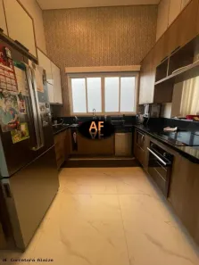 Casa de Condomínio com 3 Quartos à venda, 220m² no Alphaville, Santana de Parnaíba