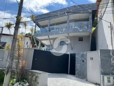 Casa com 5 Quartos à venda, 292m² no Santo Antônio, Niterói
