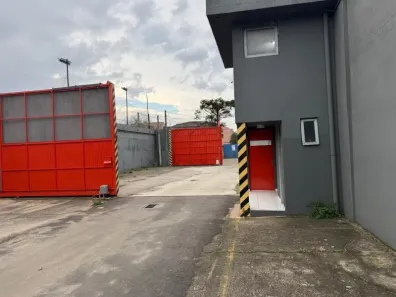 Ponto Comercial para alugar, 2520m² no Navegantes, Porto Alegre