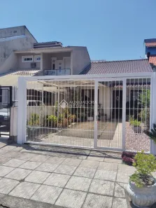 Casa com 2 Quartos à venda, 140m² no Hípica, Porto Alegre