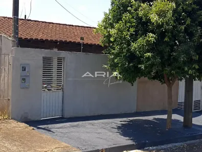 Casa com 2 Quartos à venda, 60m² no Catuai, Londrina