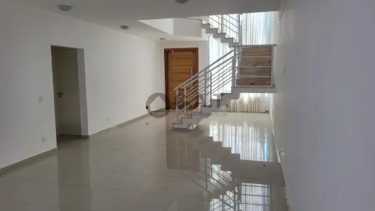 Casa de Condomínio com 3 Quartos para alugar, 250m² no Aparecidinha, Sorocaba