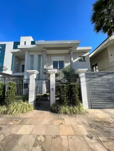 Casa com 4 Quartos à venda, 290m² no Centro, Farroupilha