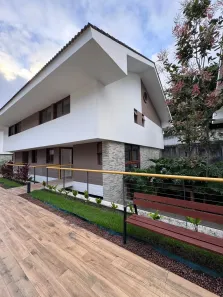 Apartamento com 4 Quartos à venda, 258m² no Poço, Recife
