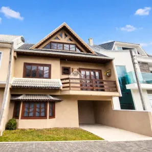 Casa de Condomínio com 3 Quartos à venda, 167m² no Pinheirinho, Curitiba