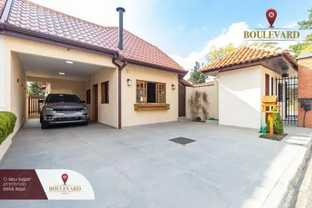 Casa de Condomínio com 4 Quartos à venda, 260m² no Uberaba, Curitiba
