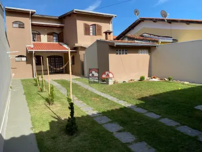 Casa com 3 Quartos à venda, 195m² no Loteamento Residencial Andrade, Pindamonhangaba