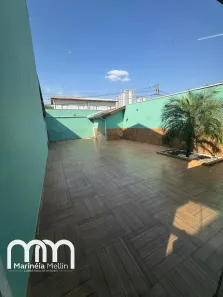 Sobrado com 4 Quartos à venda, 217m² no Jardim Santa Izabel, Hortolândia