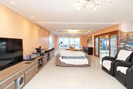 Casa com 3 Quartos à venda, 300m² no Teresópolis, Porto Alegre