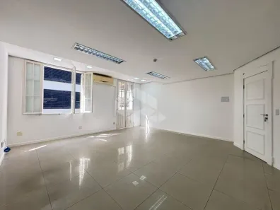 Sala Comercial para alugar, 150m² no Centro Histórico, Porto Alegre