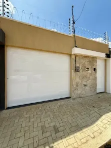 Casa com 3 Quartos para alugar, 110m² no Jardim Gonzaga, Juazeiro do Norte