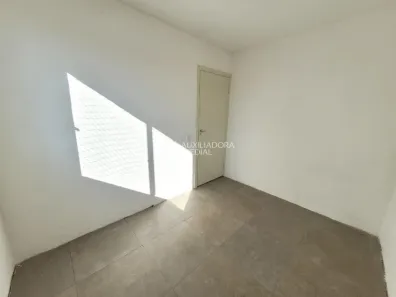Apartamento com 2 Quartos à venda, 40m² no Rubem Berta, Porto Alegre
