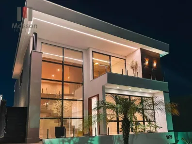 Casa de Condomínio com 4 Quartos à venda, 580m² no Teixeiras, Juiz de Fora
