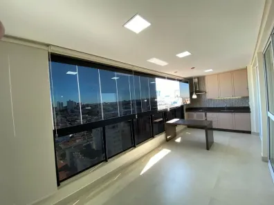 Apartamento com 3 Quartos à venda, 148m² no Saraiva, Uberlândia