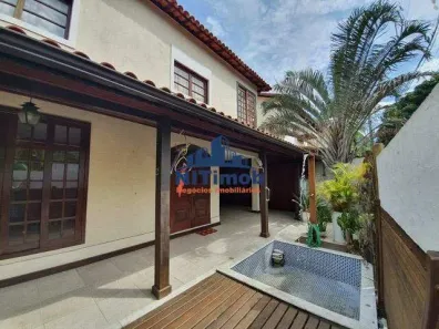 Casa com 4 Quartos à venda, 180m² no São Francisco, Niterói