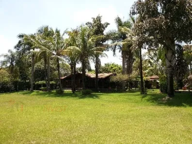 Fazenda/Sítio com 4 Quartos à venda, 120m² no Éden, Sorocaba