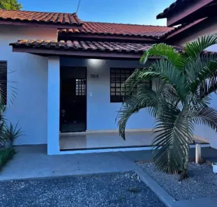 Casa com 3 Quartos à venda, 100m² no Parque Industrial 200, Maringá