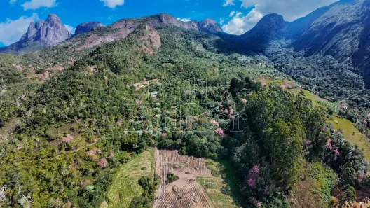 Fazenda/Sítio com 1 Quarto à venda, 70m² no Campo do Coelho, Nova Friburgo