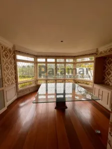 Sobrado com 4 Quartos à venda, 650m² no Jardim Leonor, São Paulo