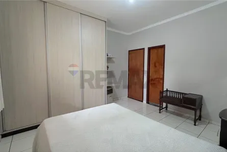 Casa com 4 Quartos à venda, 223m² no Cidade Jardim, Uberlândia