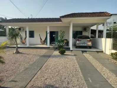 Casa com 3 Quartos à venda, 133m² no Barra da Lagoa, Florianópolis