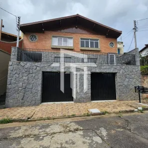 Casa com 3 Quartos para alugar, 252m² no São Geraldo, Poços de Caldas