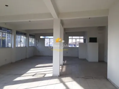 Sala Comercial para alugar, 80m² no Parque Aeroporto, Macaé